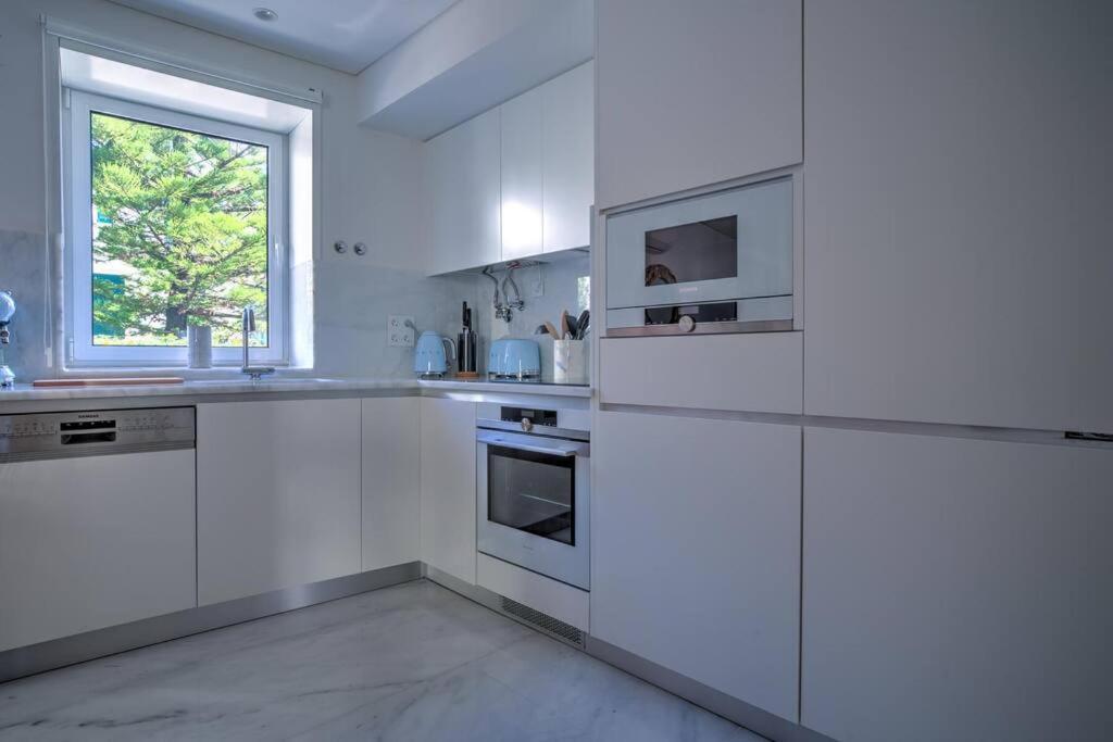 Urban Beach Estoril Apartment Bagian luar foto